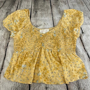 Women’s yellow floral rouched crop top Small